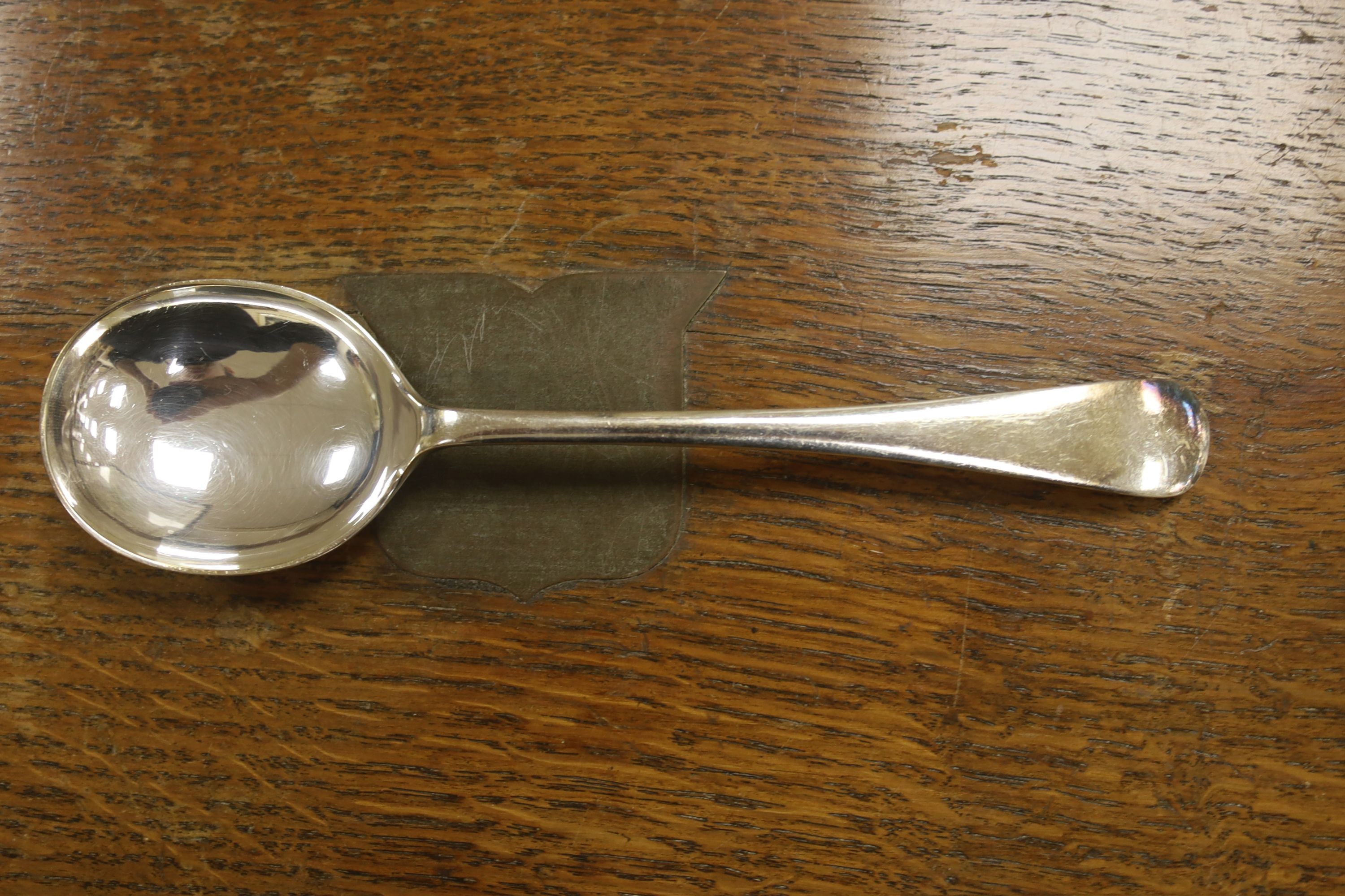 A Walker and Hall canteen of cutlery